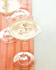 16 New Year's Eve Drinks: Sparkling Bubbly Concoctions