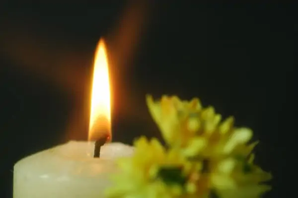 Use safety measures when lighting candles