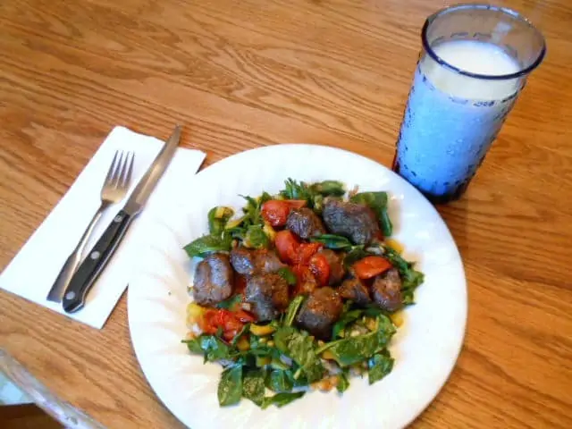 Grilled Lamb Chops with Spinach Lentil Salad