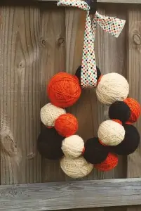 Halloween Yarn Wreath