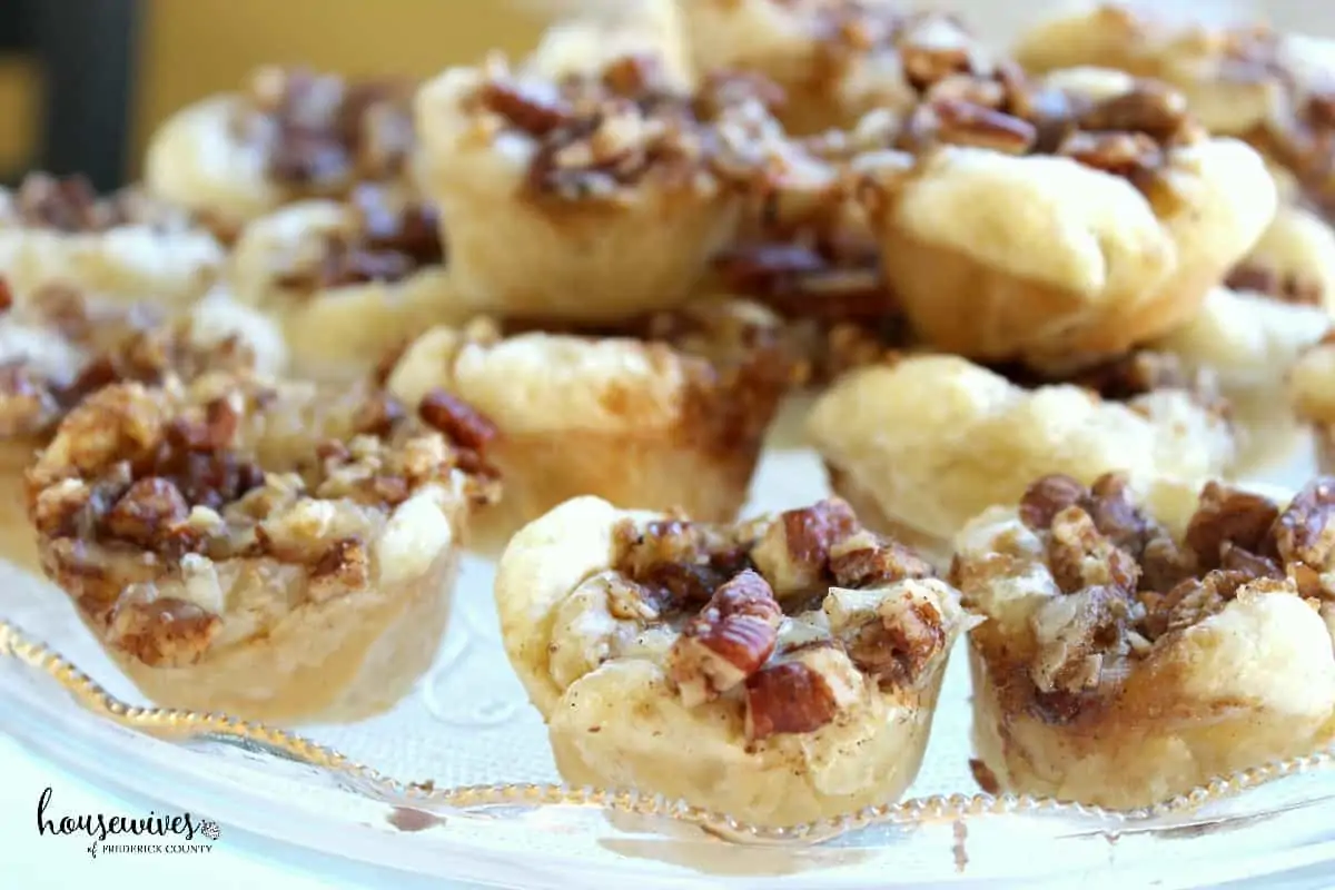Brie in Puff Pastry with Pecans & Brown Sugar: The Perfect Appetizer