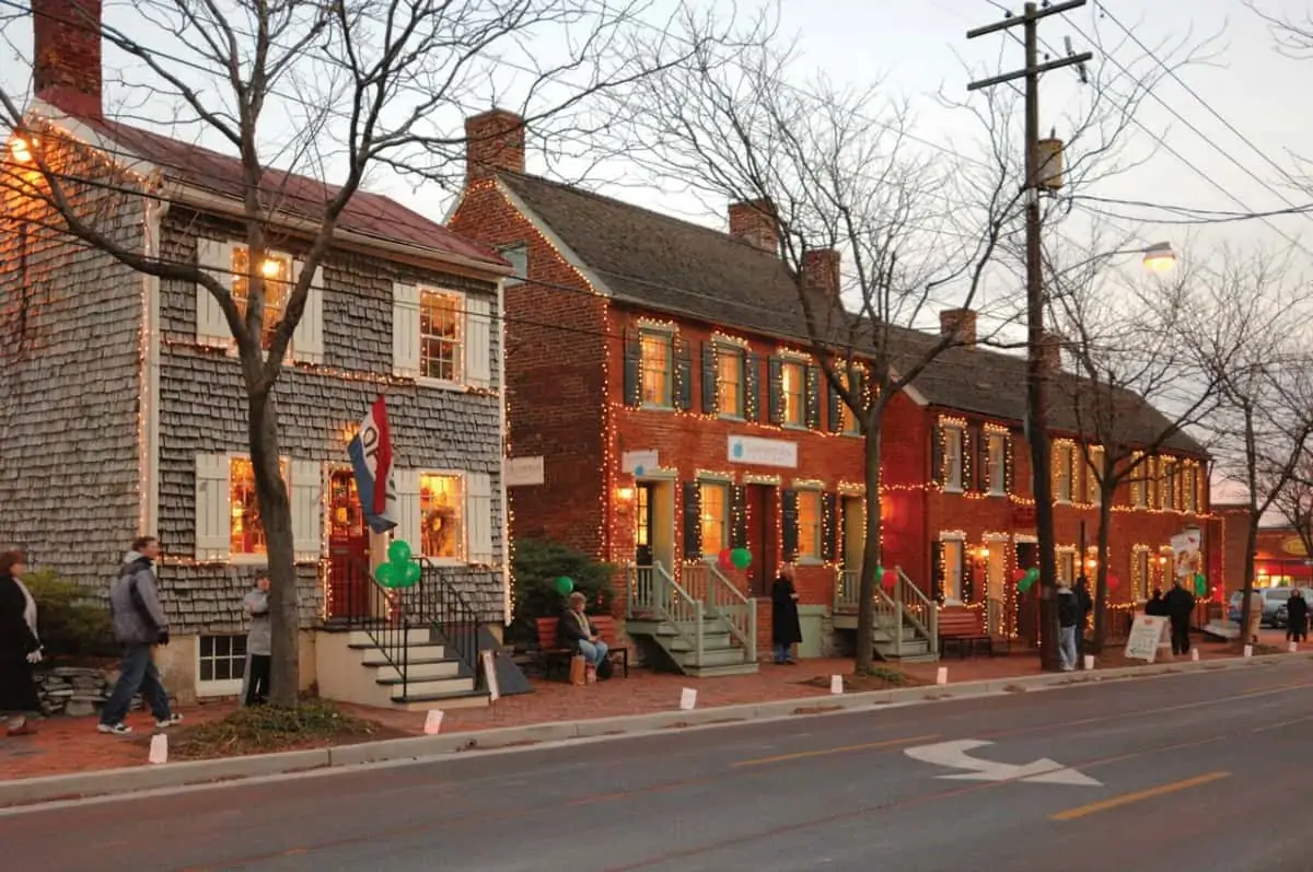 Everedy Square & Shab Row