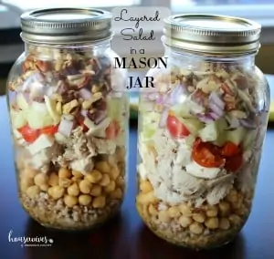 Meal Prep Recipe: Layered Mason Jar Salad