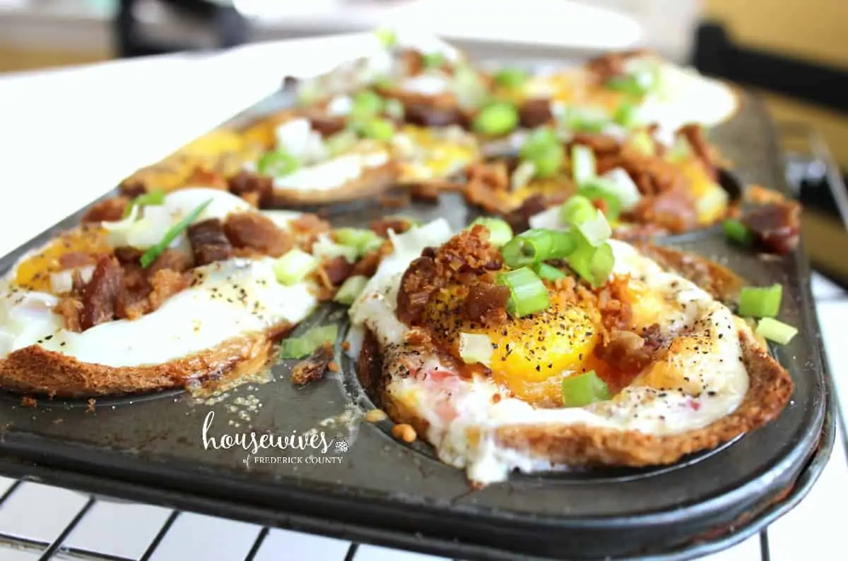 Loaded Egg Cups - 5 Weight Watchers SmartPoints