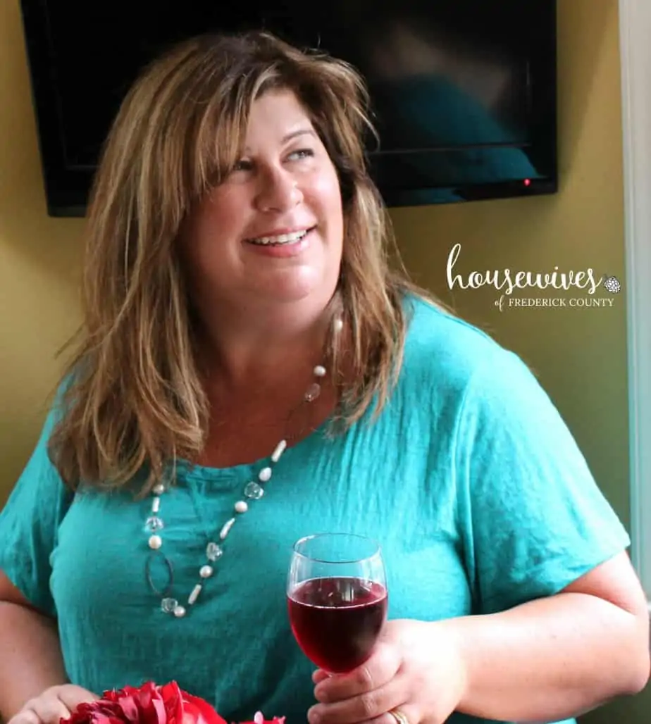 How To Get Rid of Frizzy Hair with Nexxus New York Salon Care