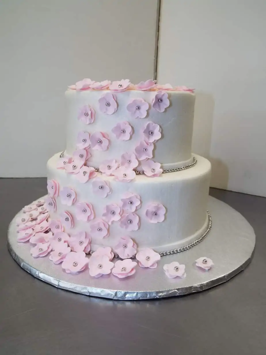 17 Best Wedding Cakes in Frederick, Md: Happy Ever After