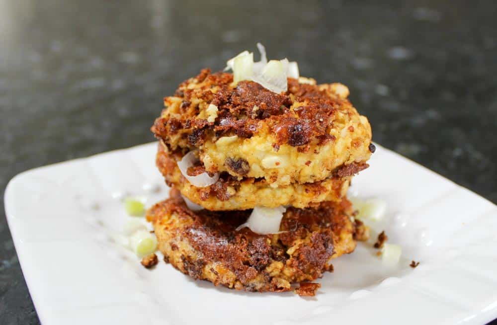 Cauliflower Fritters with Almond Flour Low Carb & Delicious