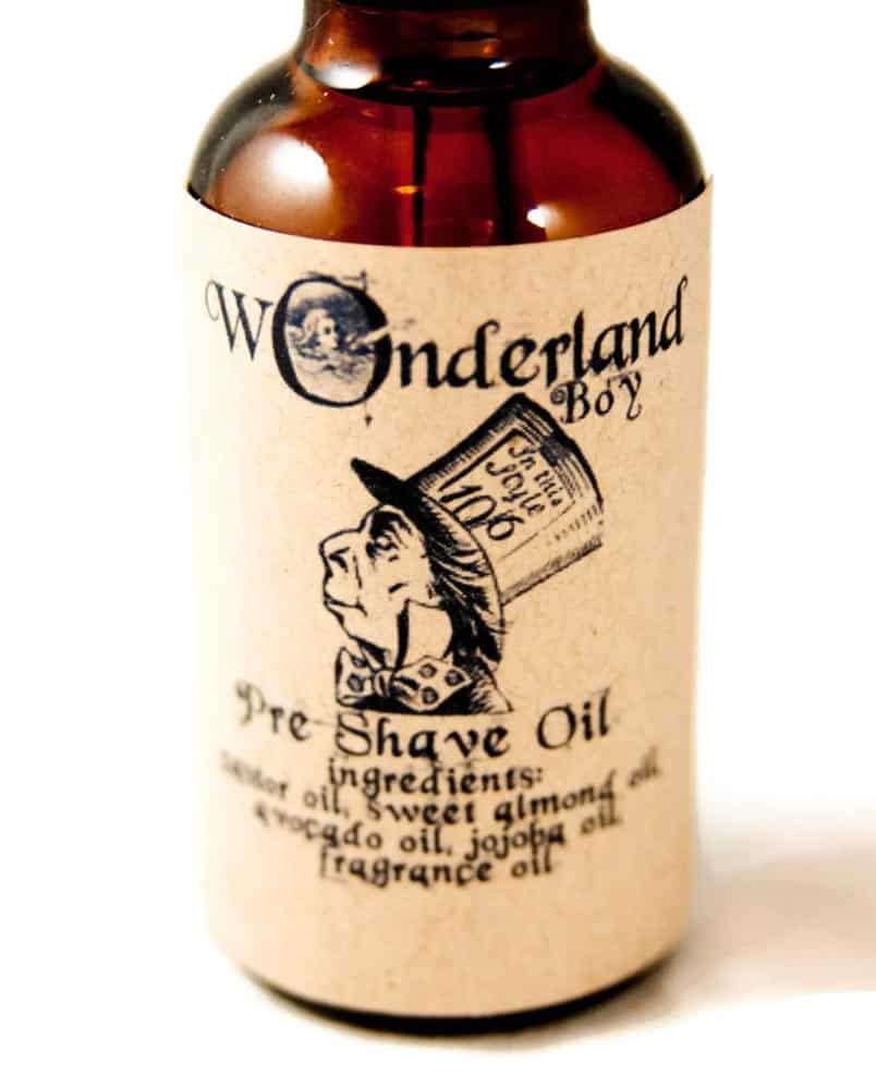 Pre-shave oil