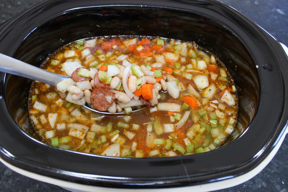 White Bean Soup with Sausage & Fresh Spinach in the Slow Cooker ...