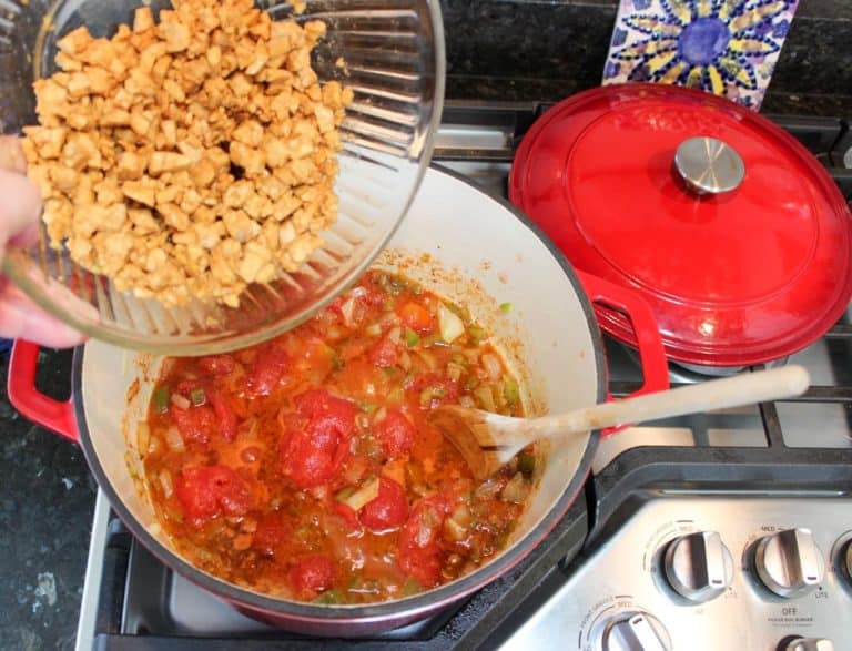 Simple Vegetarian Chili Recipe with Tempeh Housewives of Frederick County