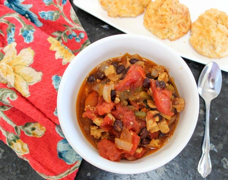 Simple Vegetarian Chili Recipe with Tempeh Housewives of Frederick County