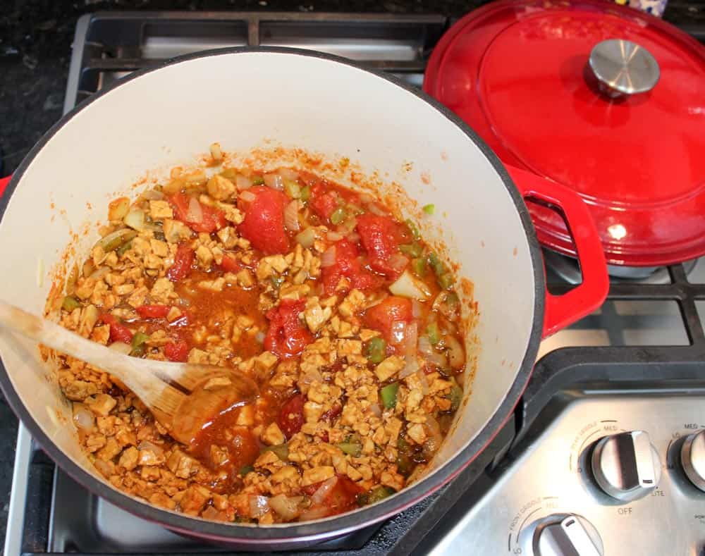 Simple Vegetarian Chili Recipe with Tempeh Housewives of Frederick County