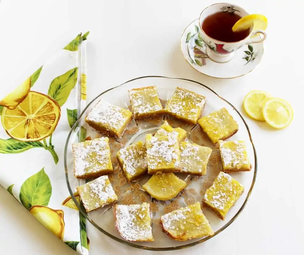 Healthy Lemon Bars Recipe with Pine Nut Crust: 5 WW SmartPoints