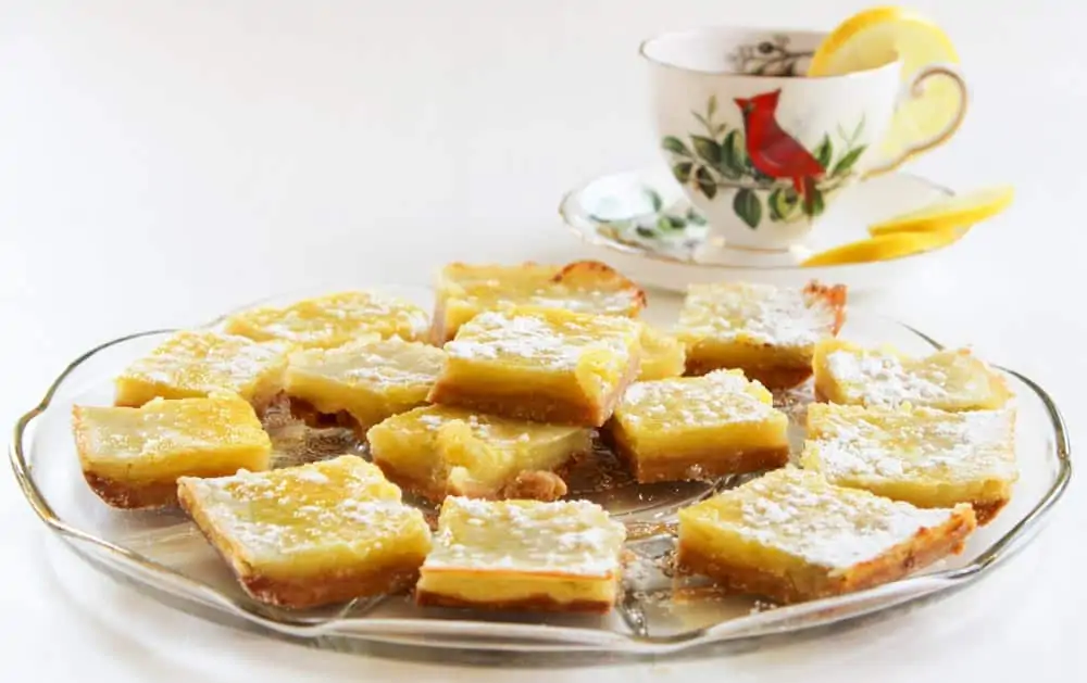 Healthy Lemon Bars Recipe with Pine Nut Crust: 5 WW SmartPoints