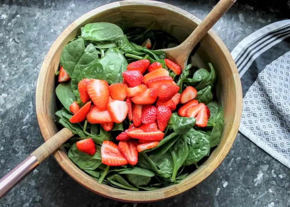 Strawberry Goat Cheese Salad with Spinach & Balsamic Dressing