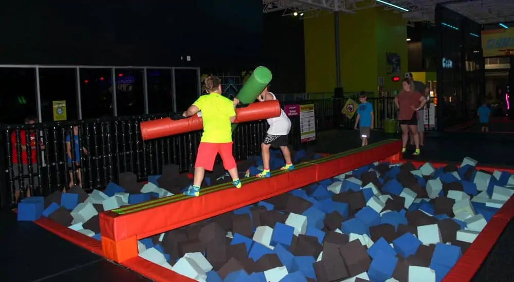 Battle beam, foam pit