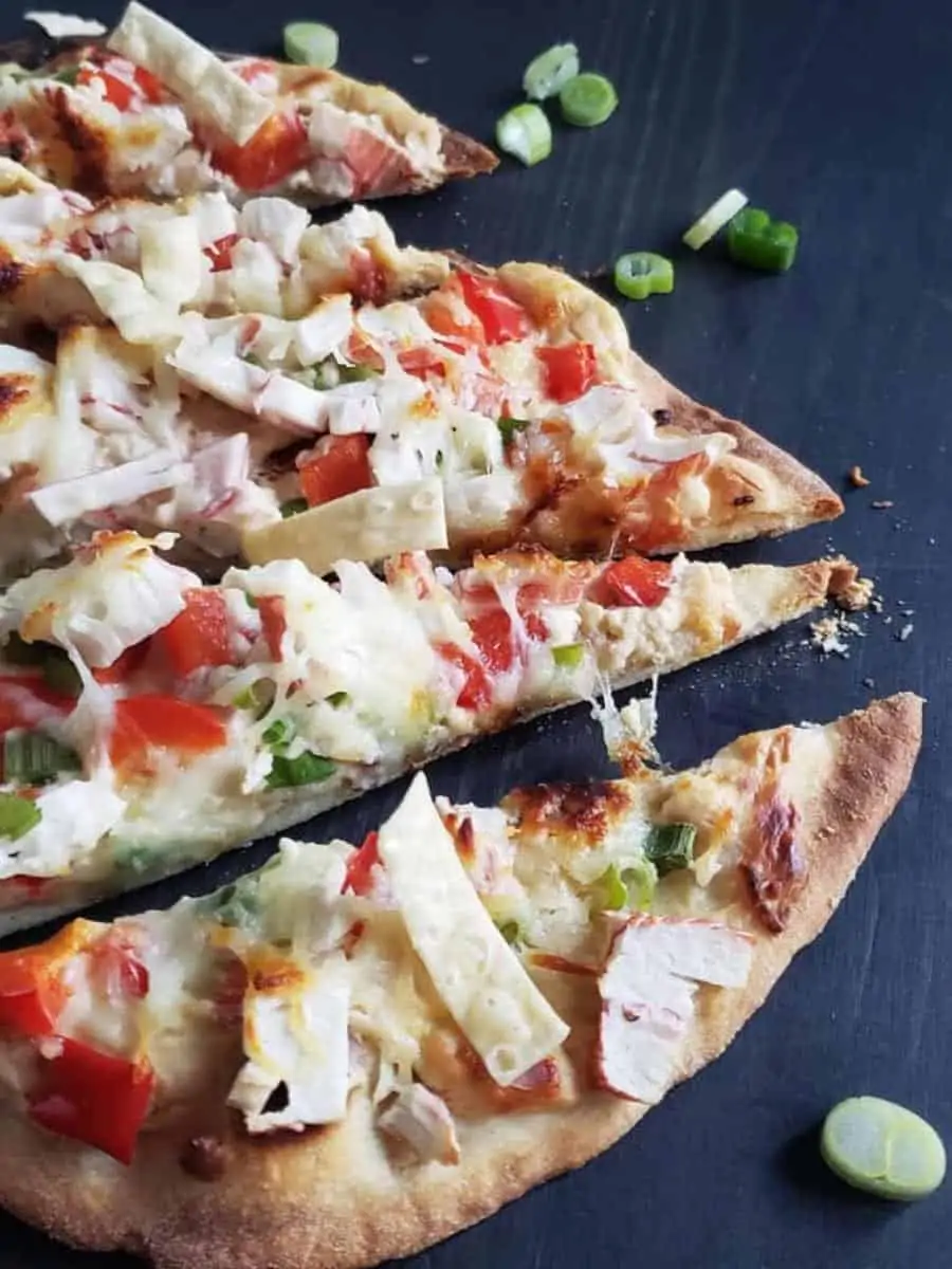 A photo of the imitation crab flatbread pizza. 