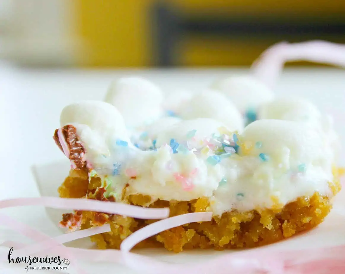 Easter Blondies with M&M's and Marshmallows