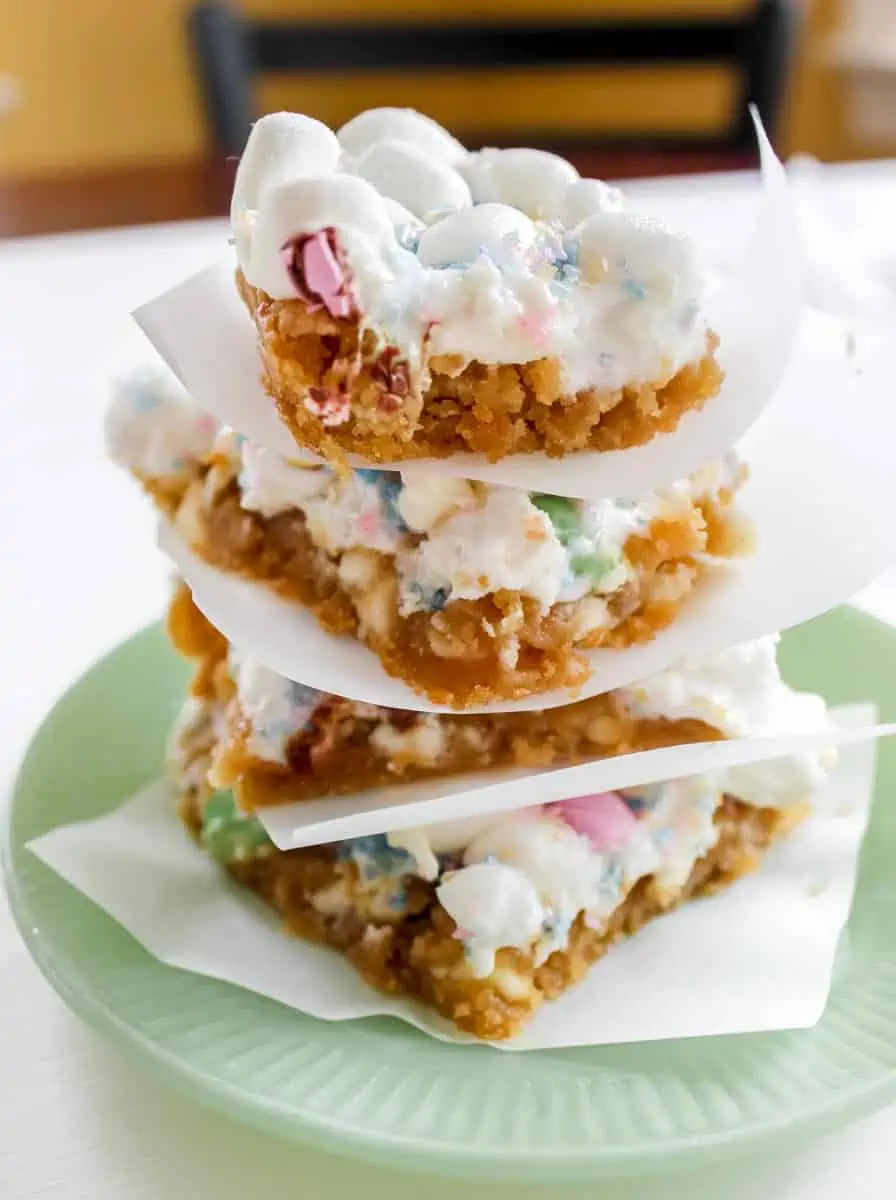 Easter Blondies with M&M's and Marshmallows