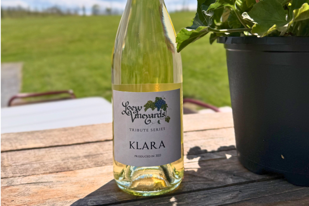 Loew Vineyards tasting area in Mount Airy Maryland