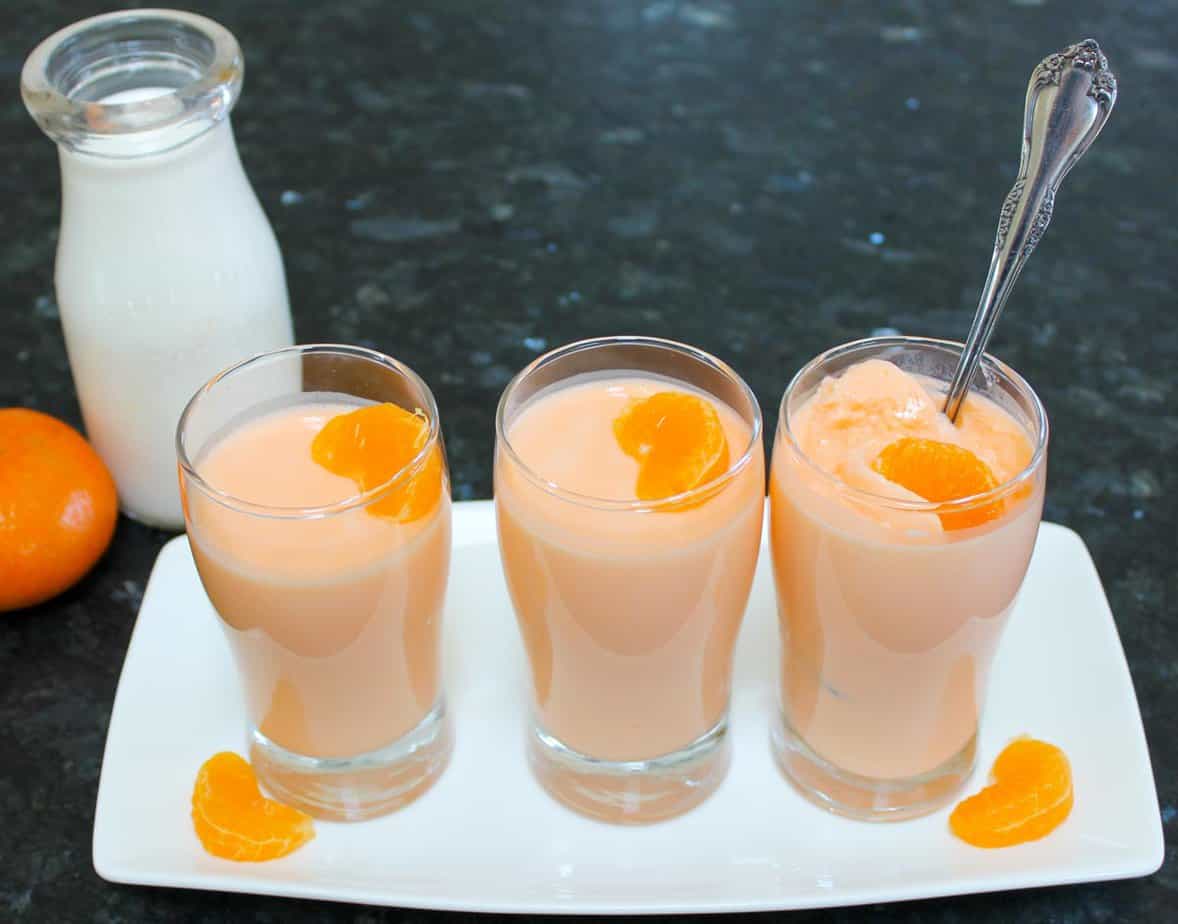 Keto Jello Recipe: Orange Creamsicle Mousse in cups with mandarin oranges