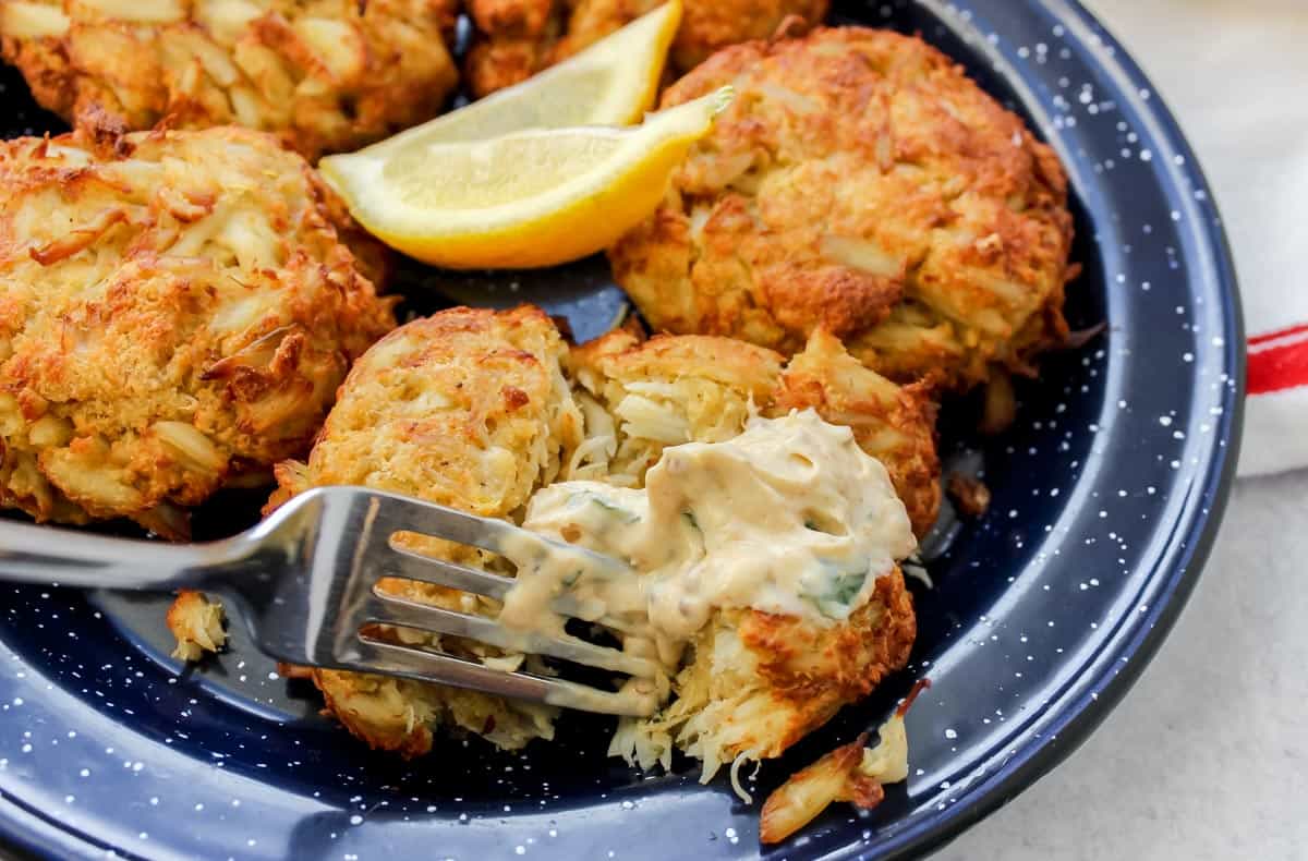 Air Fryer Crab Cakes - Housewives of Frederick County