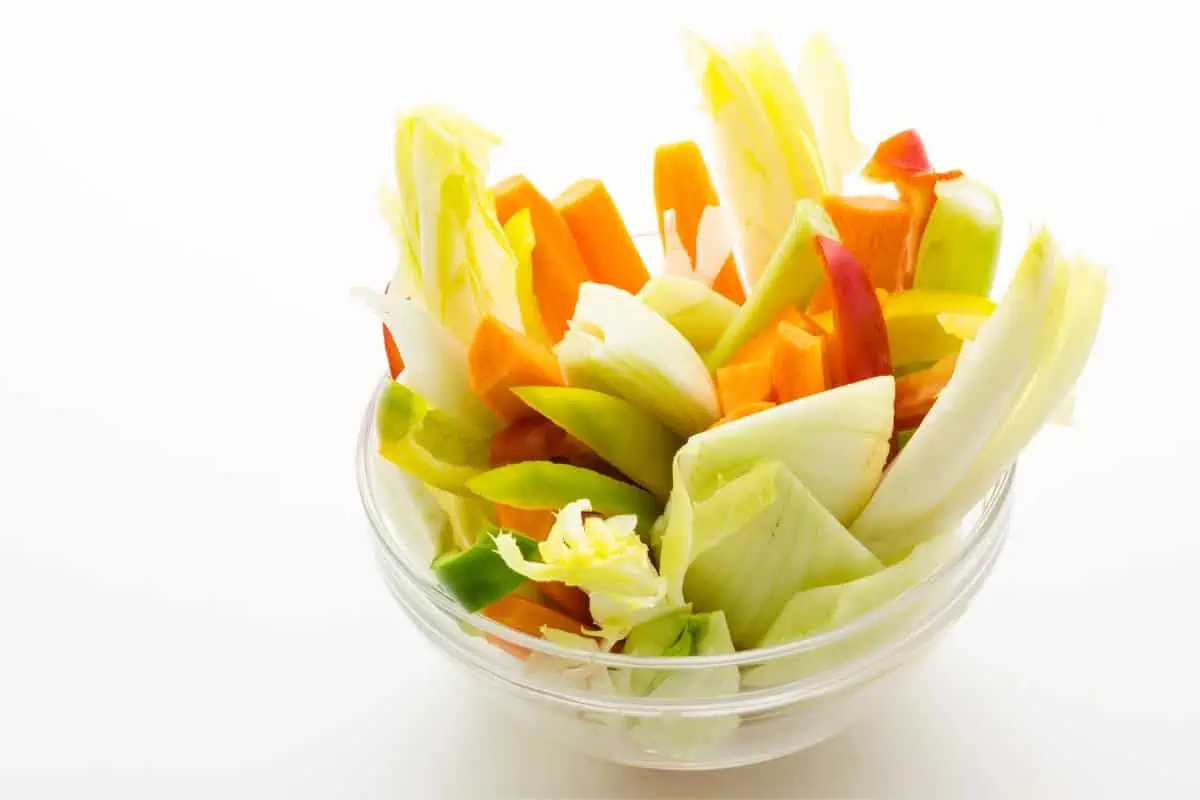 Raw vegetables - what to serve with crab dip
