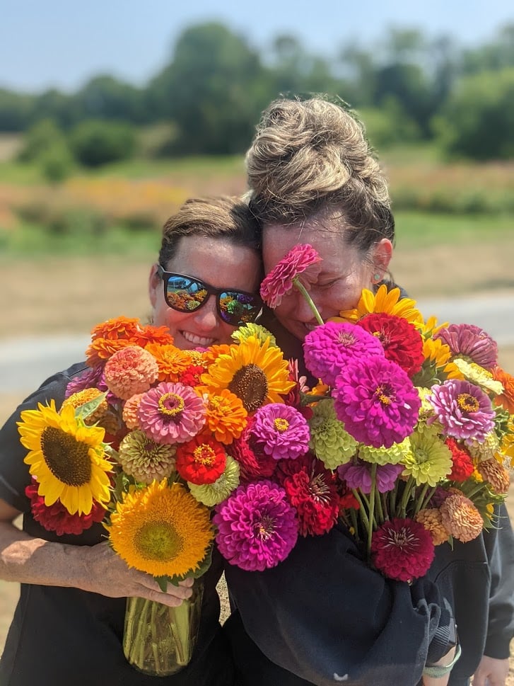 Big White Barn Produce & Flowers